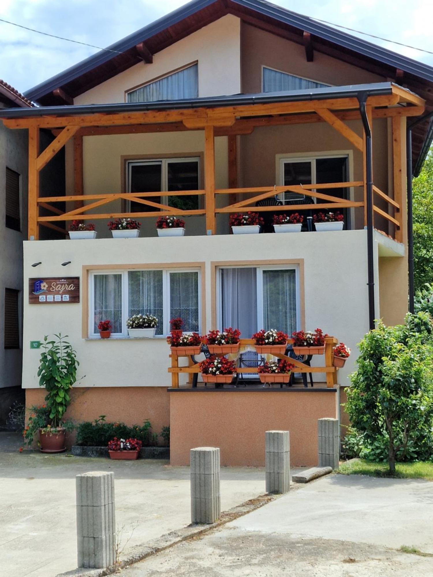 Studio Apartman Sajra Kulen Vakuf Dış mekan fotoğraf