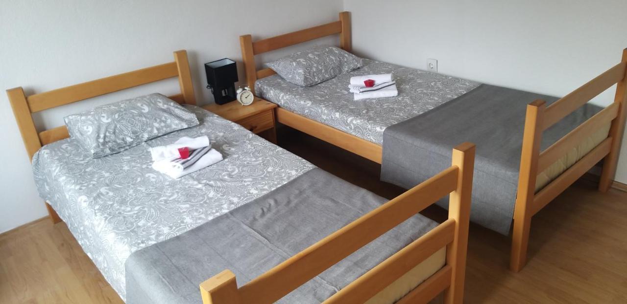 Studio Apartman Sajra Kulen Vakuf Dış mekan fotoğraf